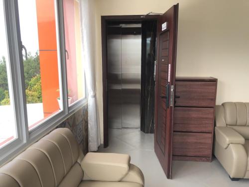 Akses-Lift-Pribadi-2